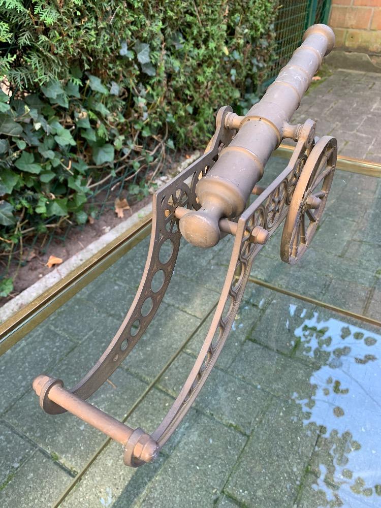 Decorative item