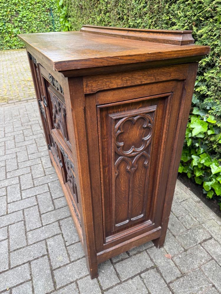 Gothic style Cabinet