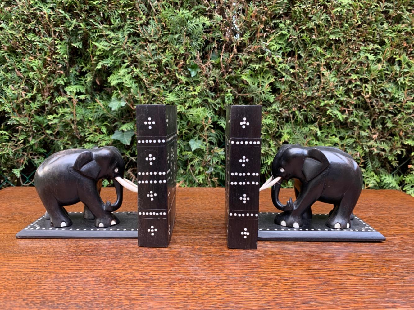 African style Bookholders