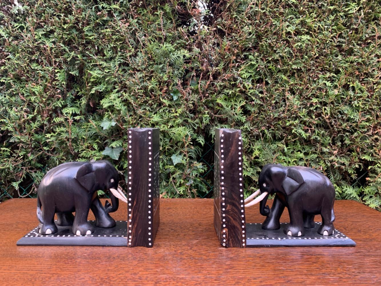 African style Bookholders