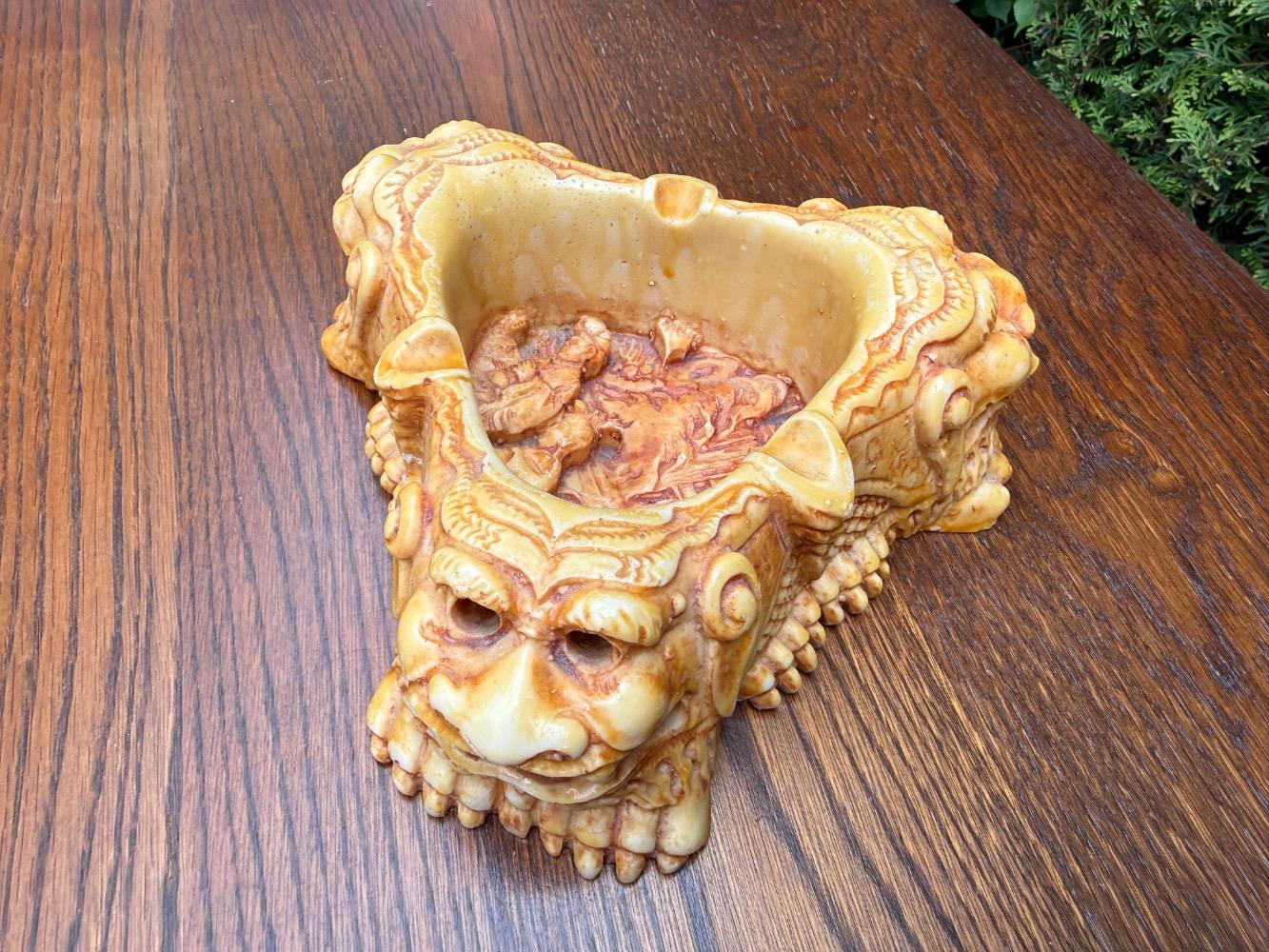 Ashtray