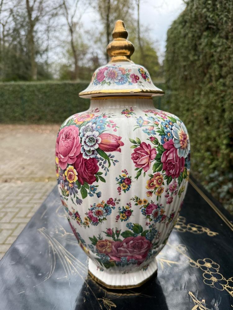 Boch Vase with lid