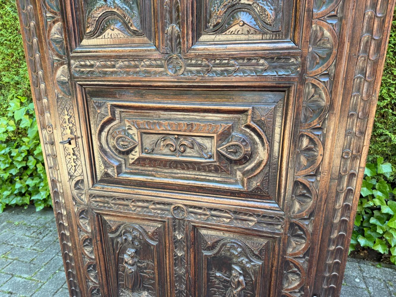 Brittany style Cabinet