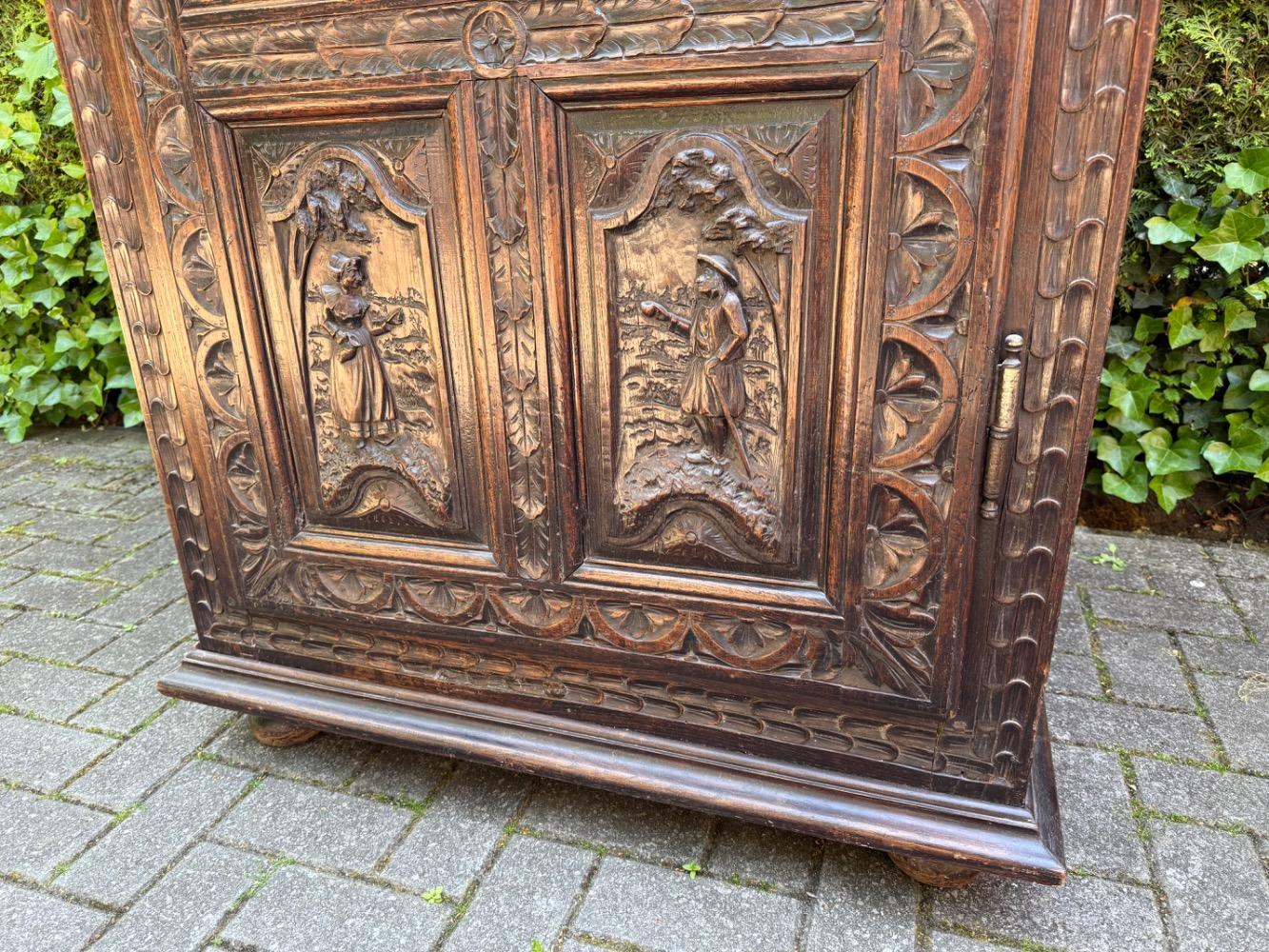 Brittany style Cabinet
