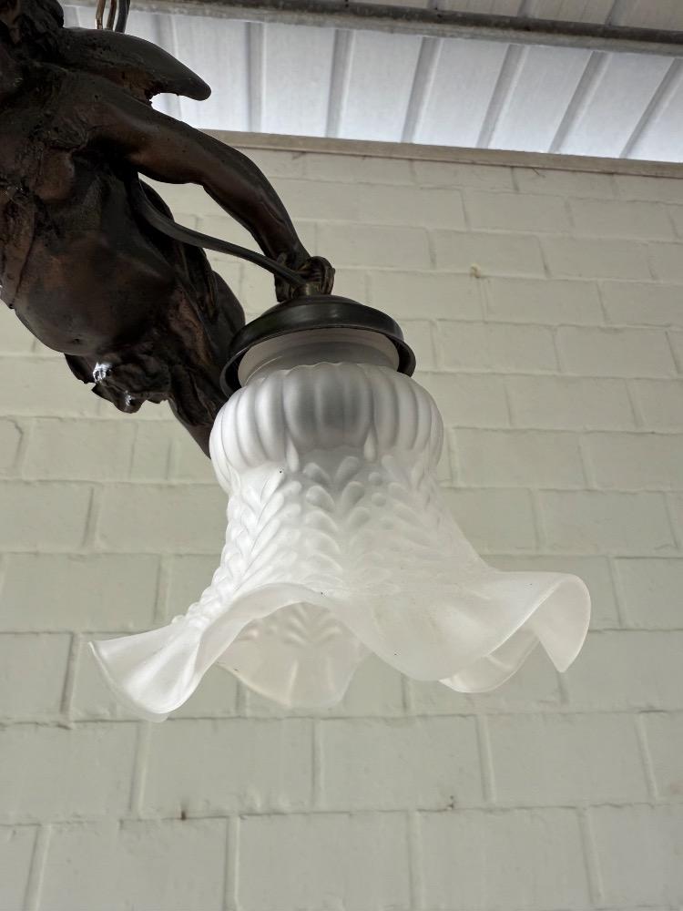Chandelier 