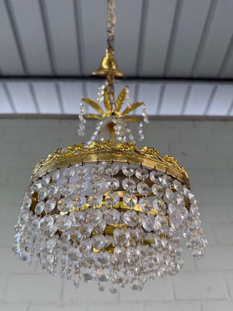 Chandelier 