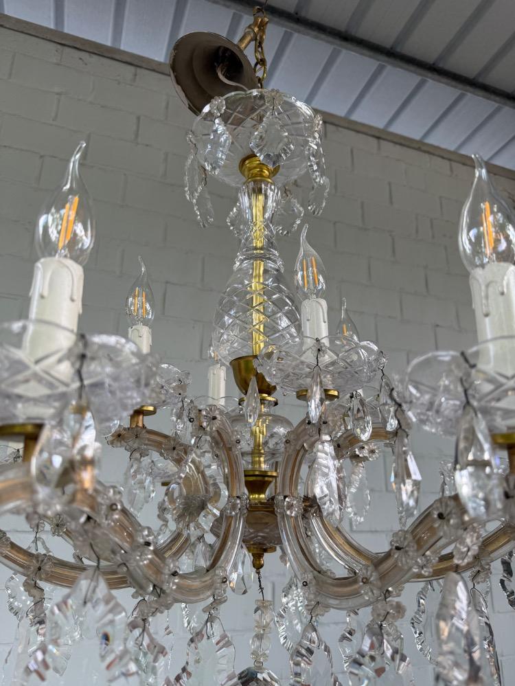 Chandelier 