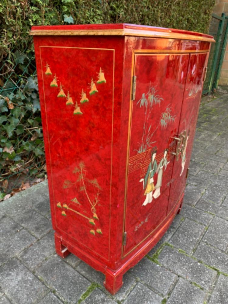 Chinese Cabinet