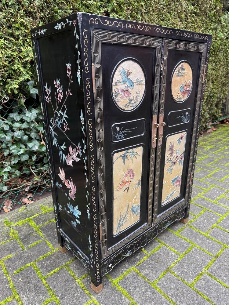 Chinese Cabinet