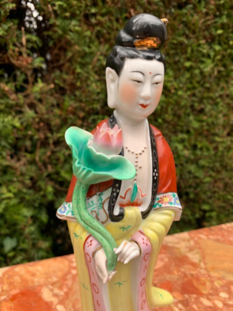 Chinese Pair of figurines