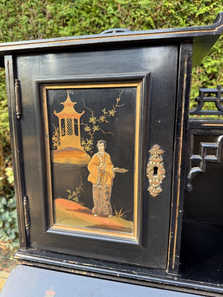 Chinese Writing desk