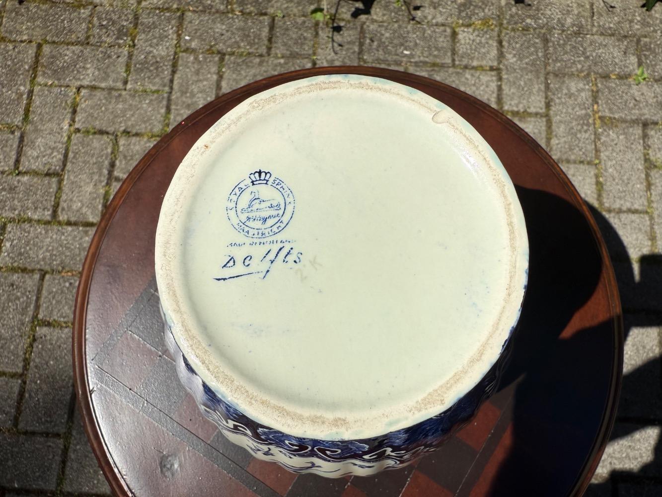 Delft style Vase