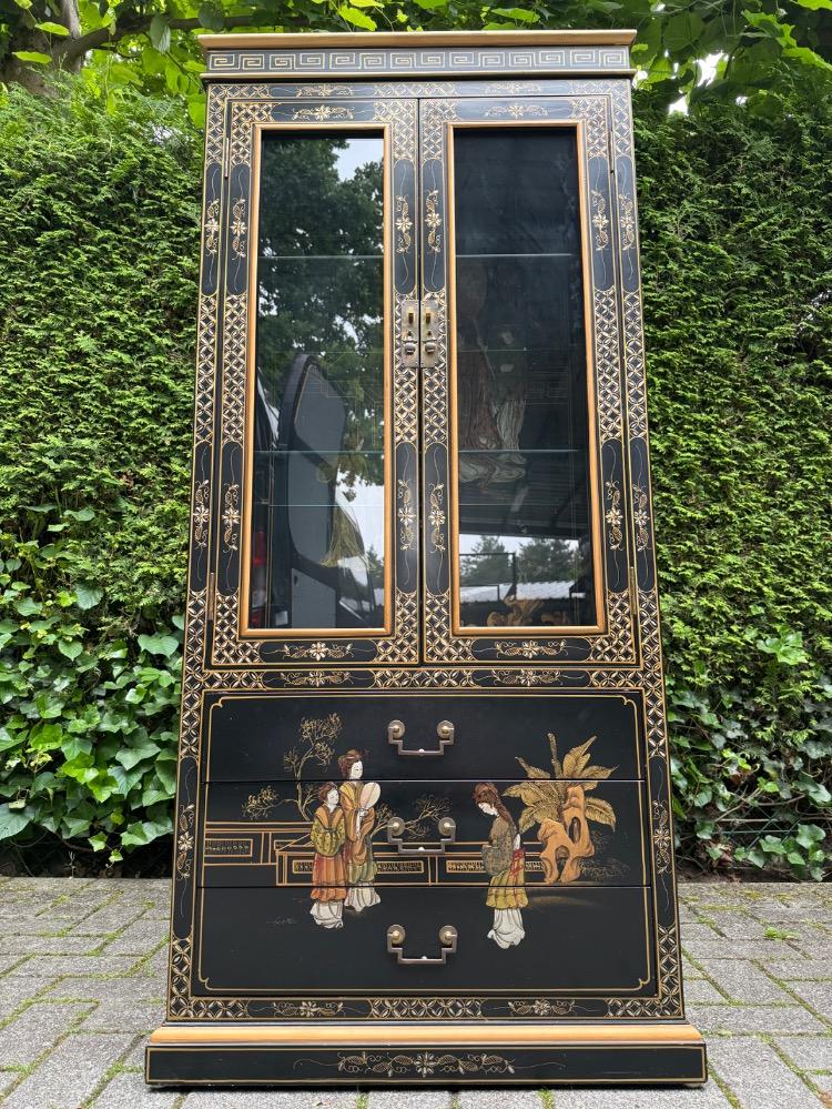 Display cabinet