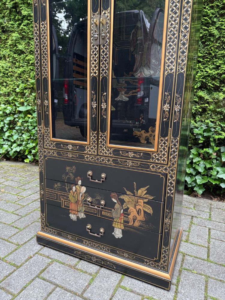 Display cabinet