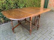 Drop leaf Table
