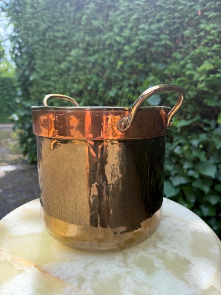 Flemish style Flower pot