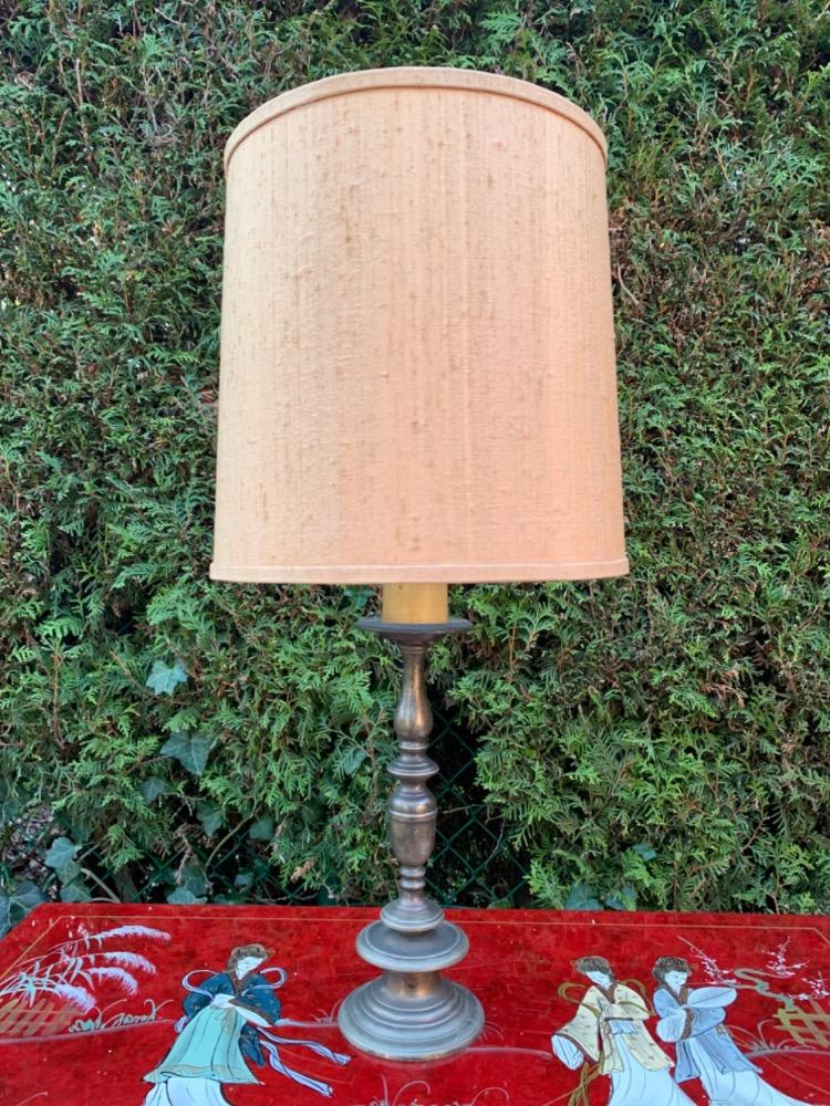 Flemish style Table lamp