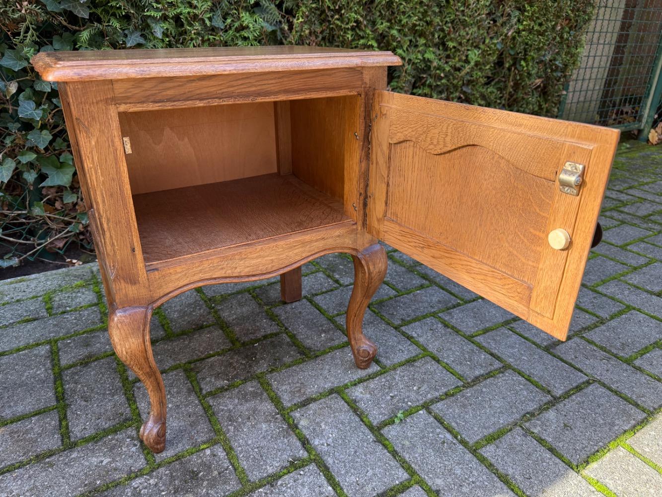 French Provincial Pair of nightstands