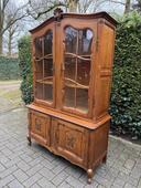 French Provincial Vitrine