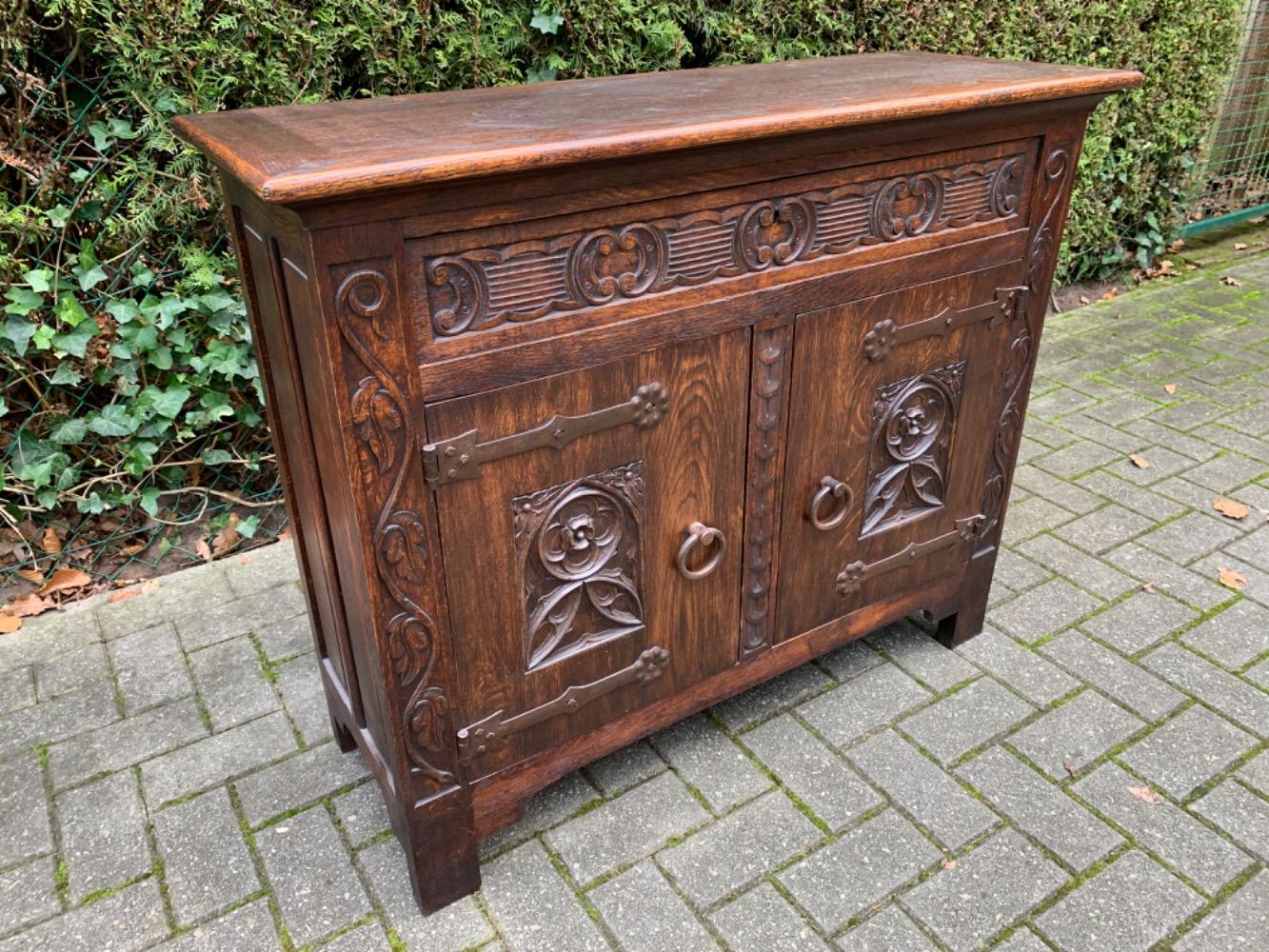 Gothic style Cabinet