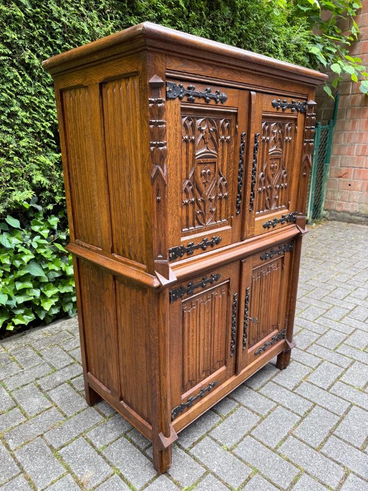 Gothic style Cabinet