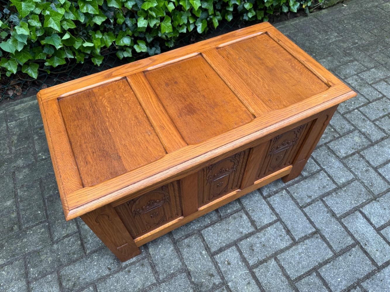 Gothic style Trunk