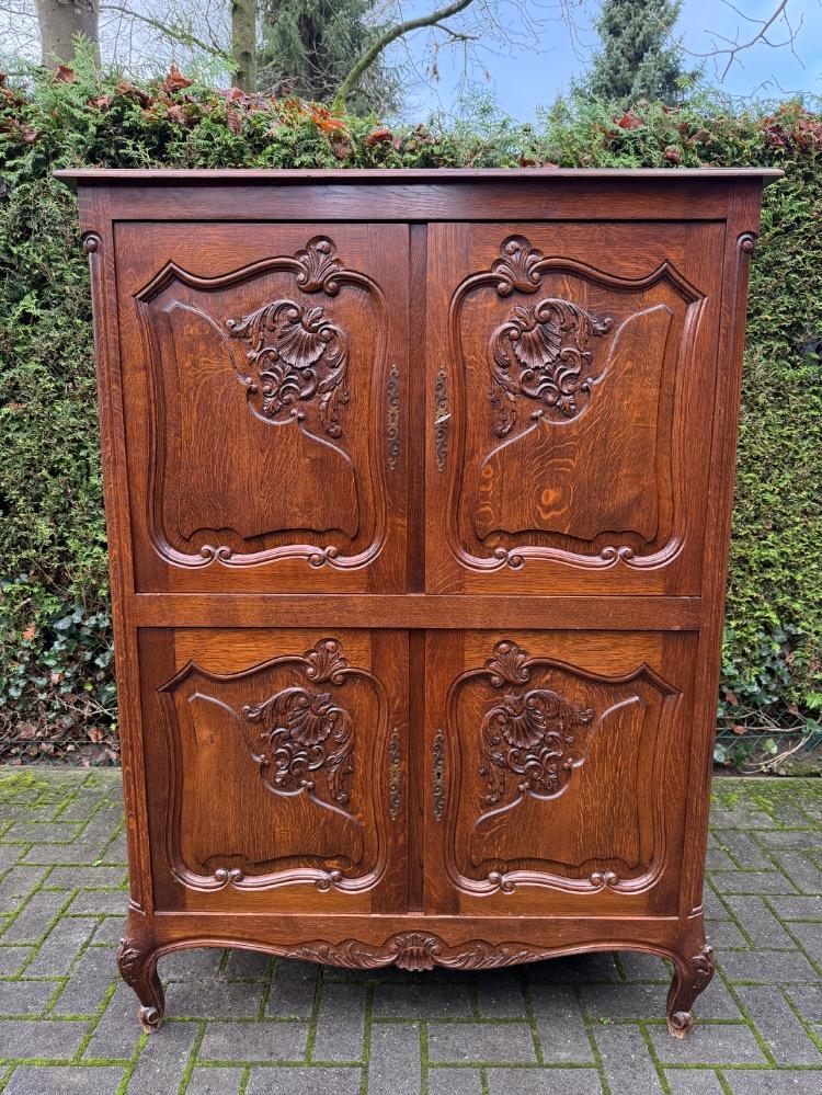 Louis XV style Cabinet