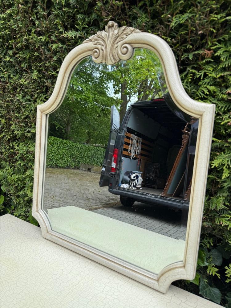 Louis XV style Chest of drawers and mirror