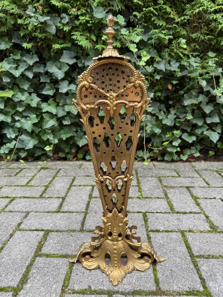 Louis XV style Fire screen