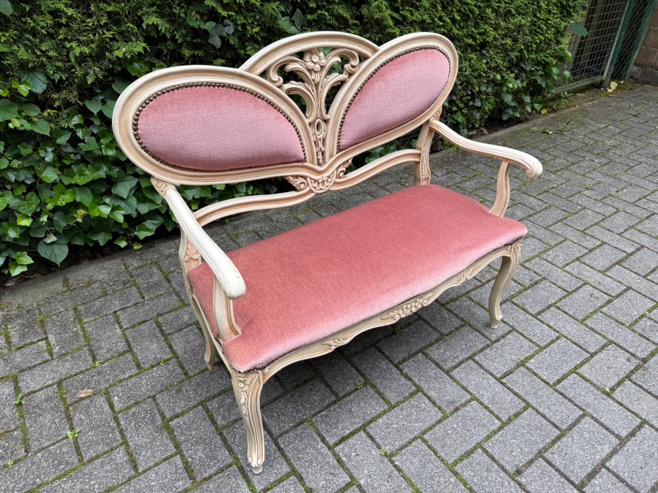 Louis XV style Love seat