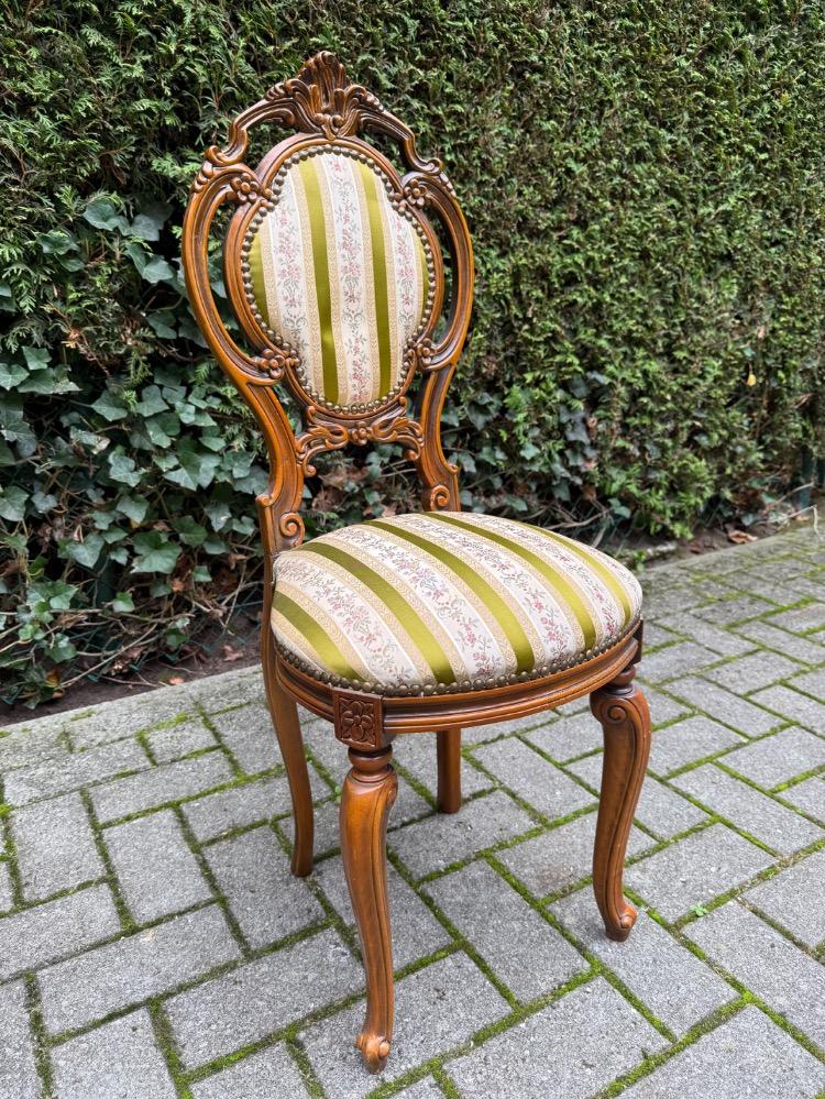 Louis XV style Pair of chairs