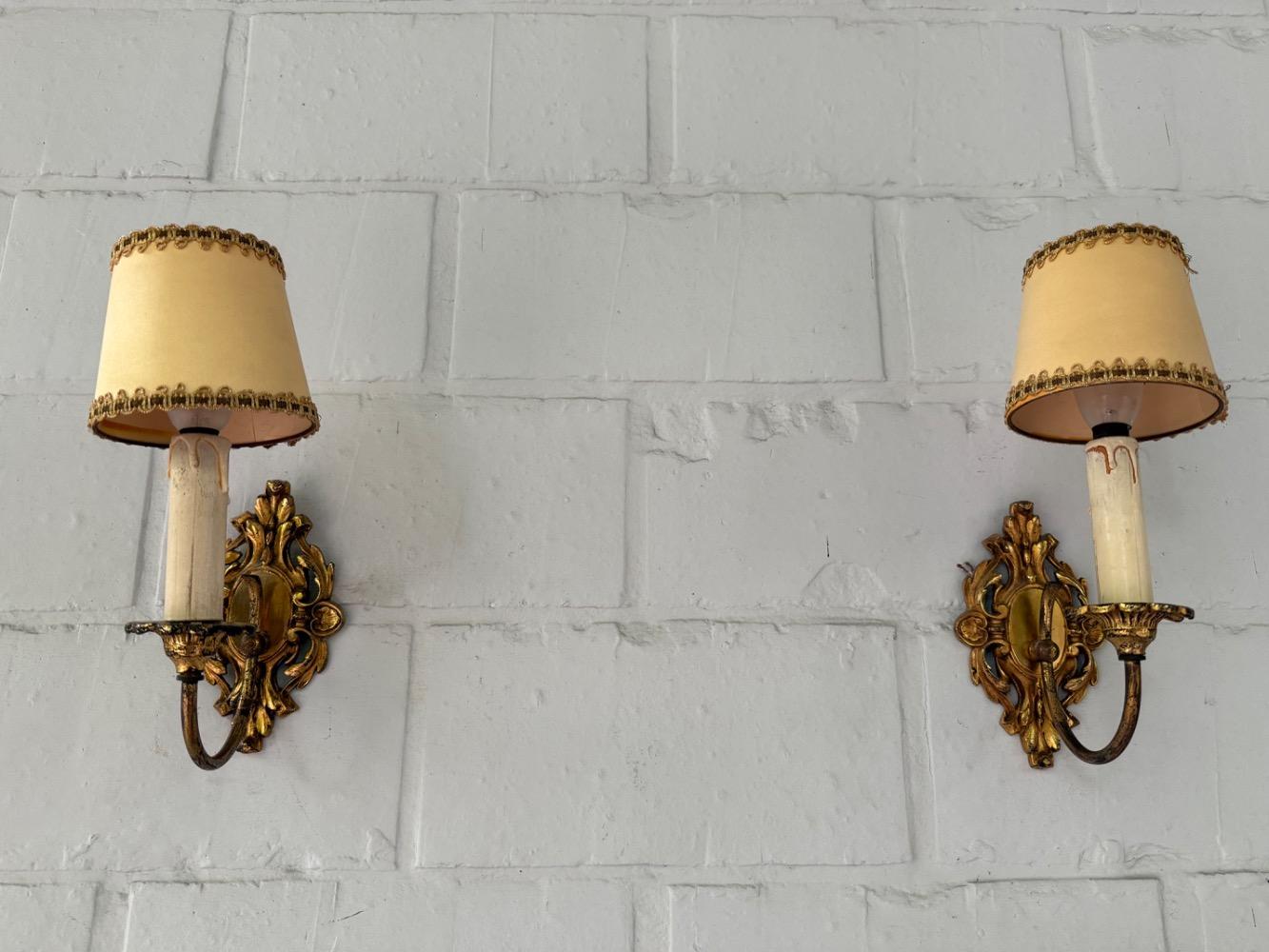 Louis XV style Pair of wall lights.