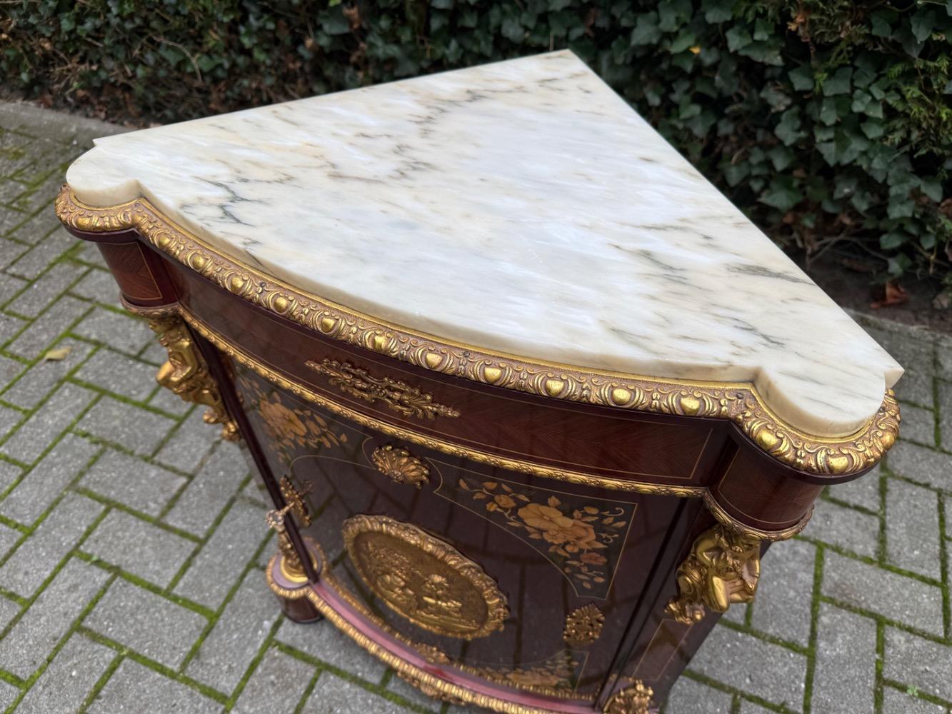 Louis XVI style Corner cabinet