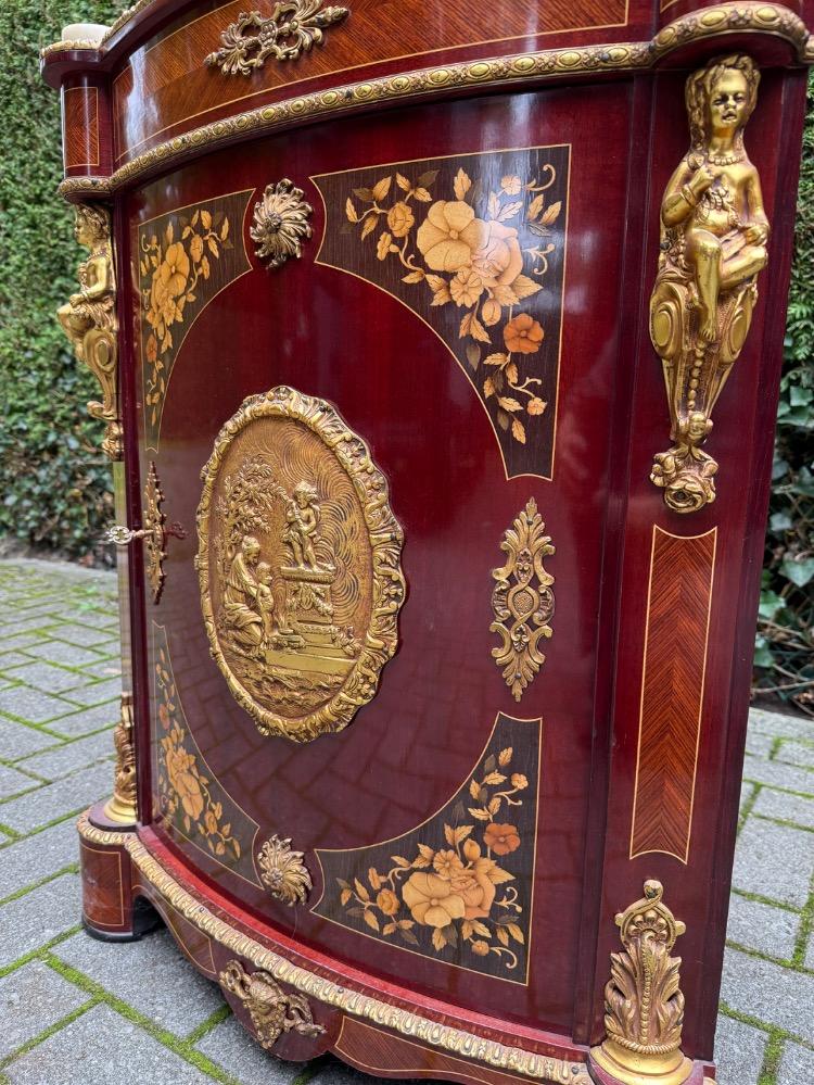 Louis XVI style Corner cabinet