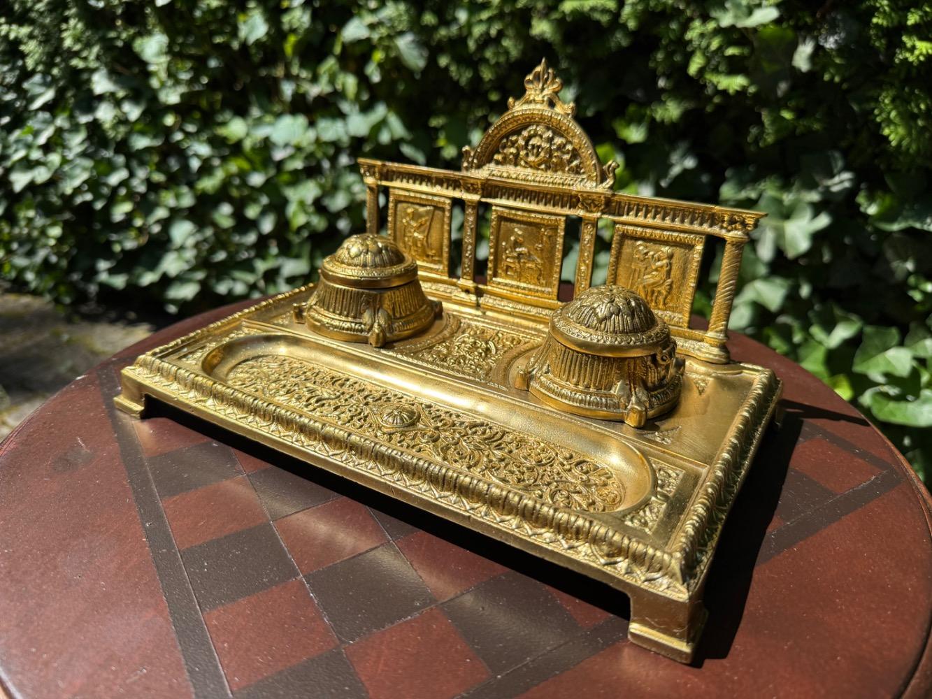 Louis XVI style Inkt well desk set