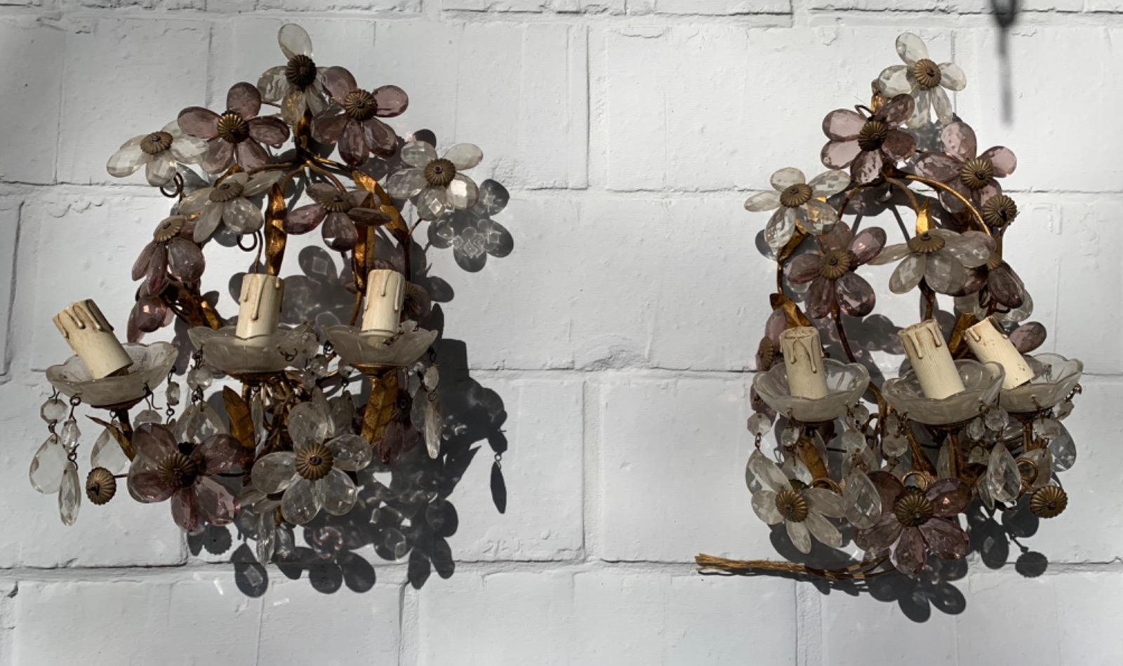 Murano Pair of wall lights.