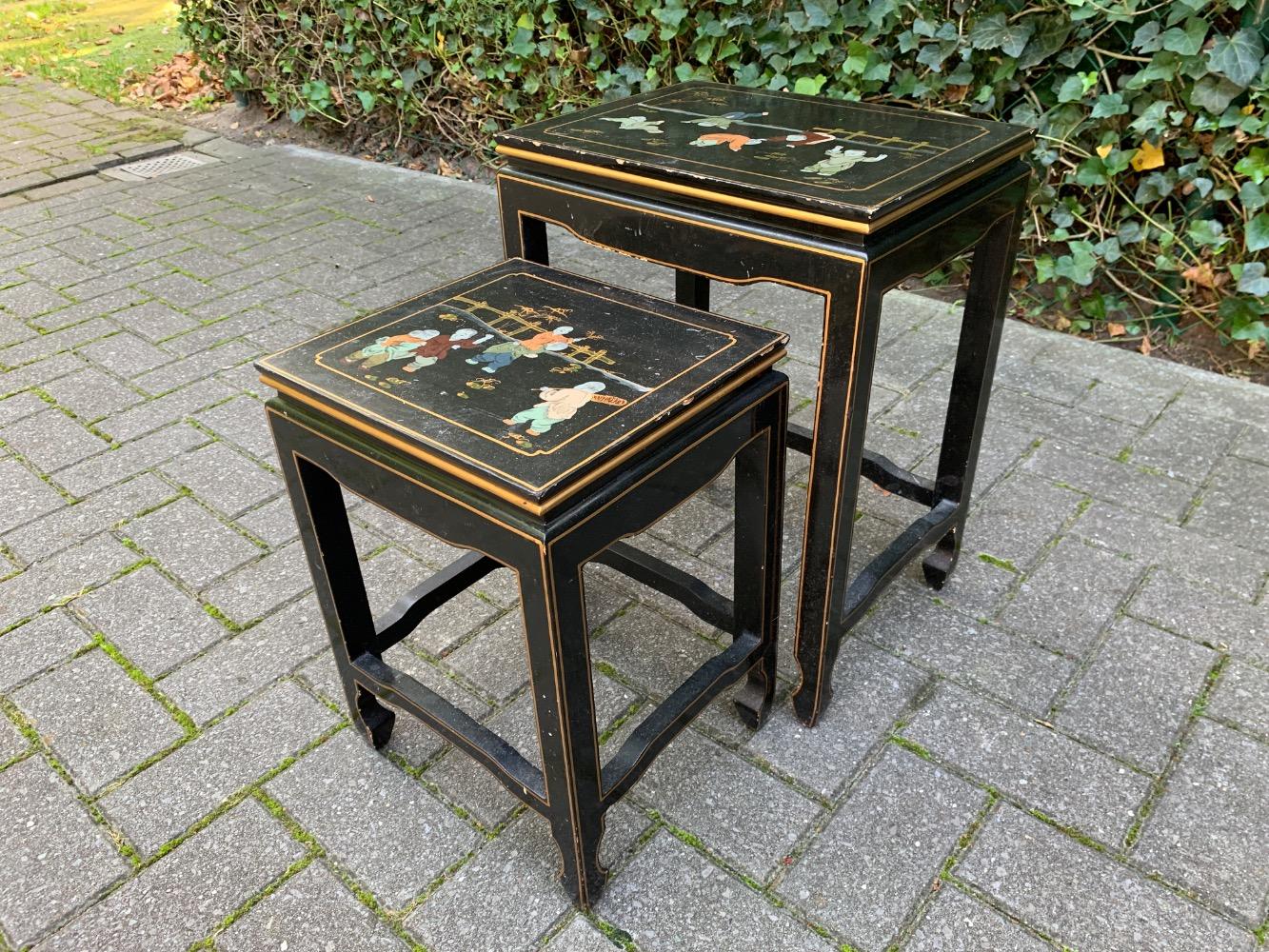 Nest of tables 