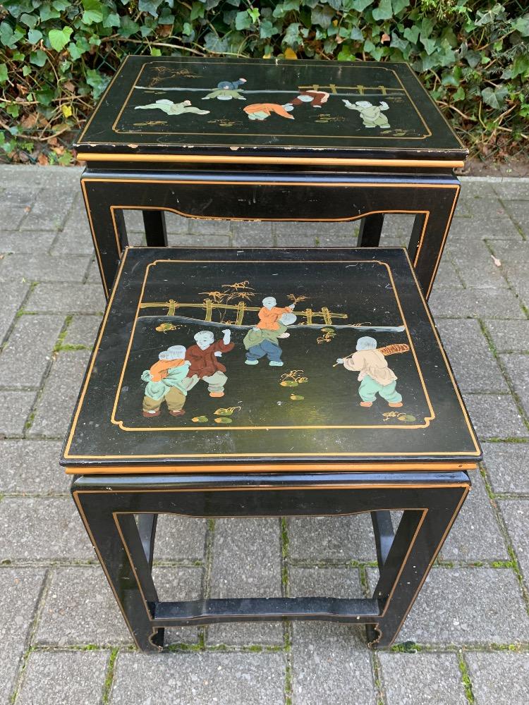 Nest of tables 