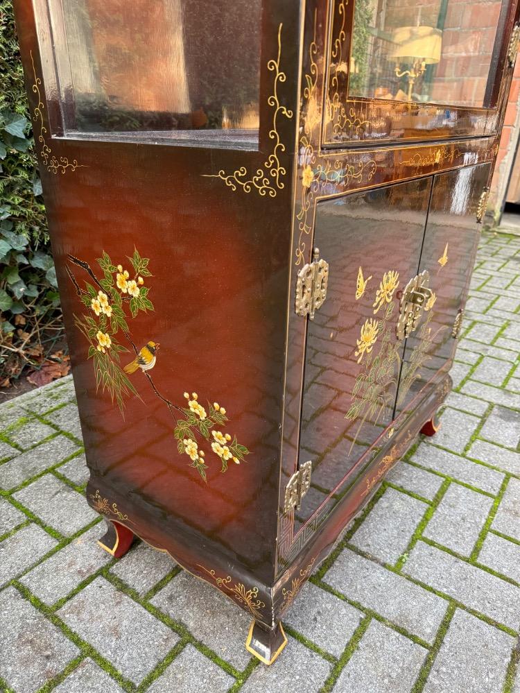 Oriental Display cabinet