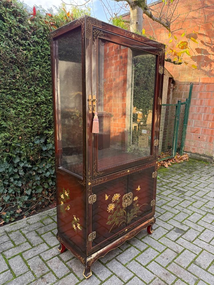 Oriental Display cabinet