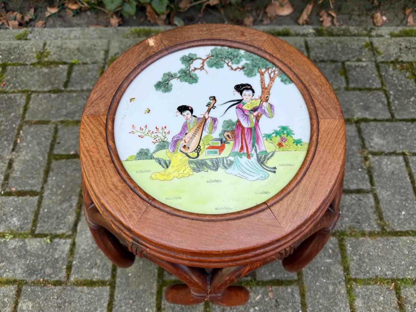 Oriental Plantstand