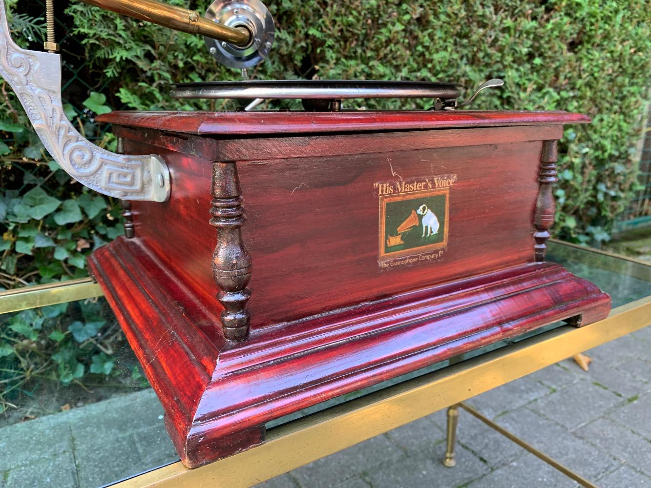 Record player