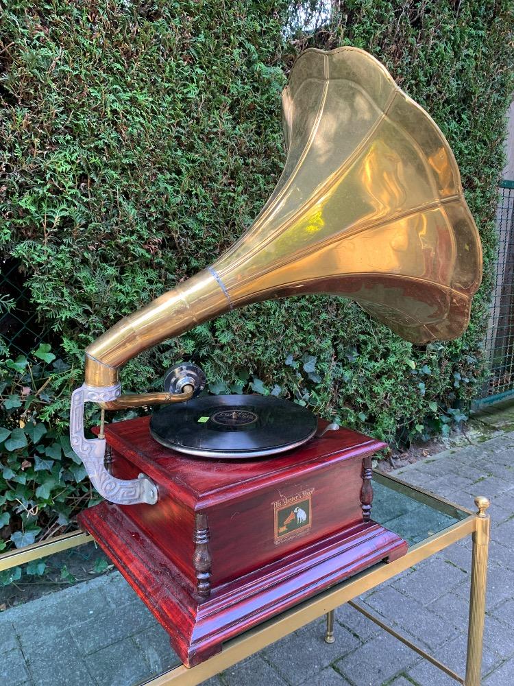 Record player