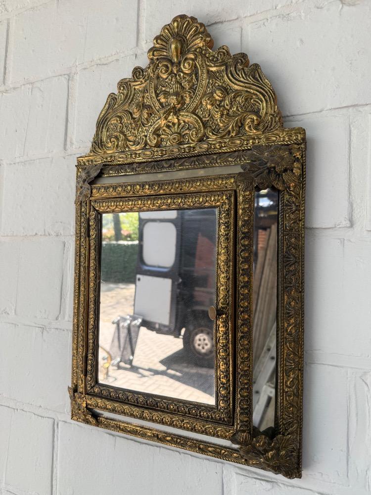 Rococo Mirror cabinet
