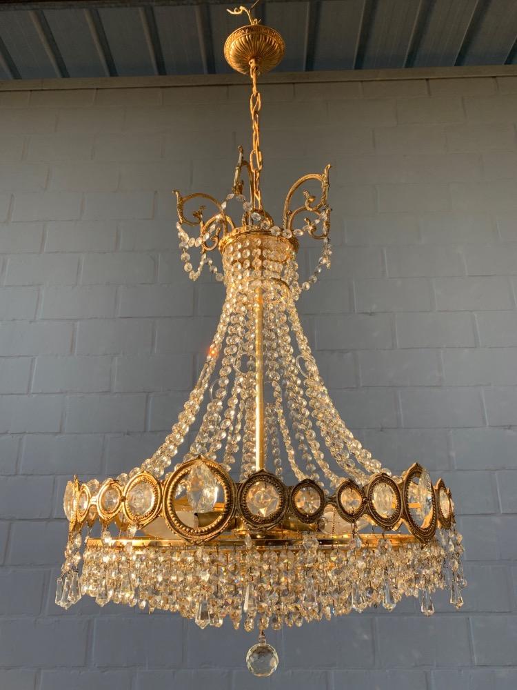 Sack style Chandelier