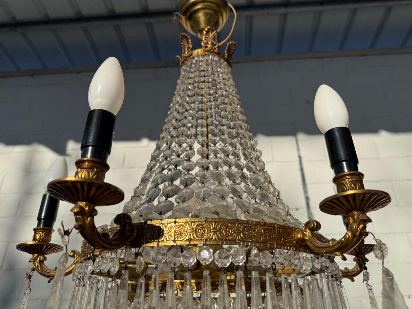 Sack style Chandelier