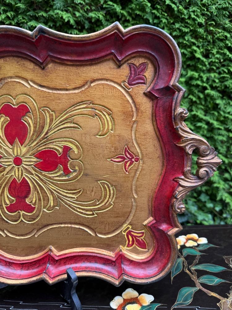 Serving tray