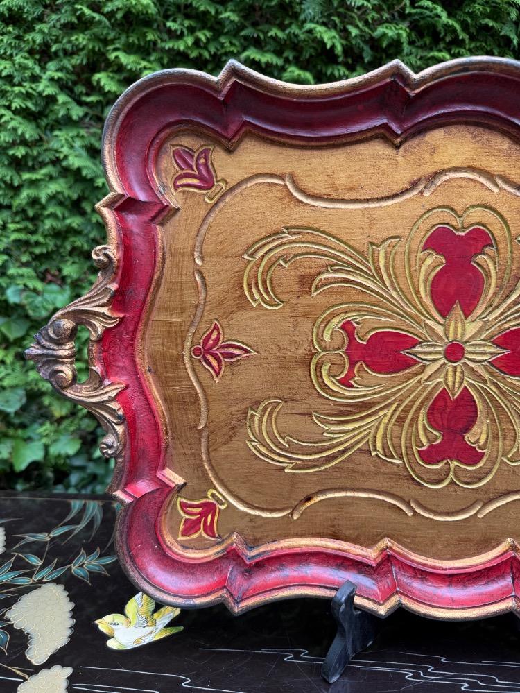 Serving tray