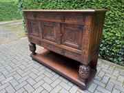 Sideboard 