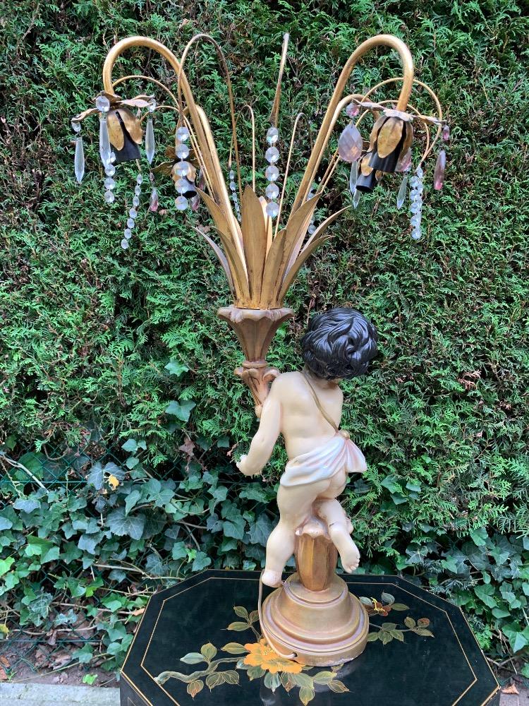 Table lamp